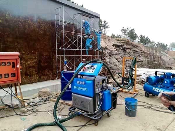 JNJX-H5600(T)防腐蚀防锈聚脲喷涂设备